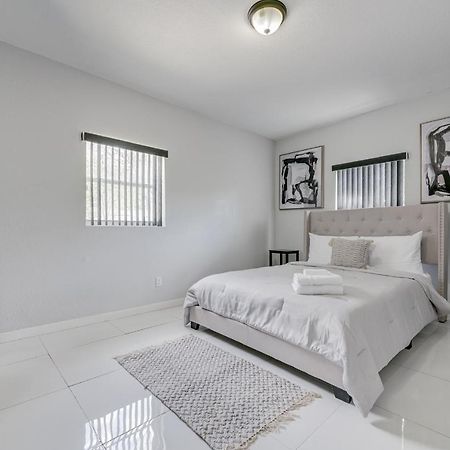 Deco Drive Miami • Near Hard Rock Stadium • South Beach • Wynwood Екстер'єр фото